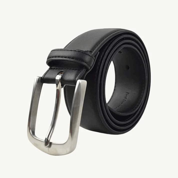 Image from Green Vegan Bags website for the vegan leather belts article