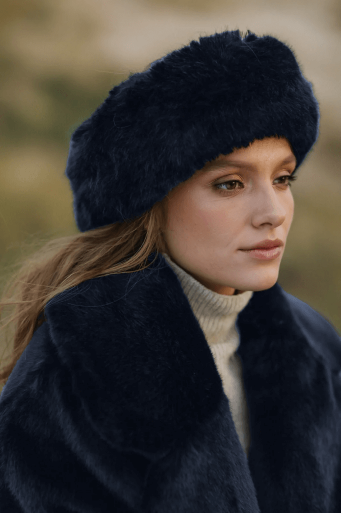 Image from La Seine & Moi website for the faux fur accessories article